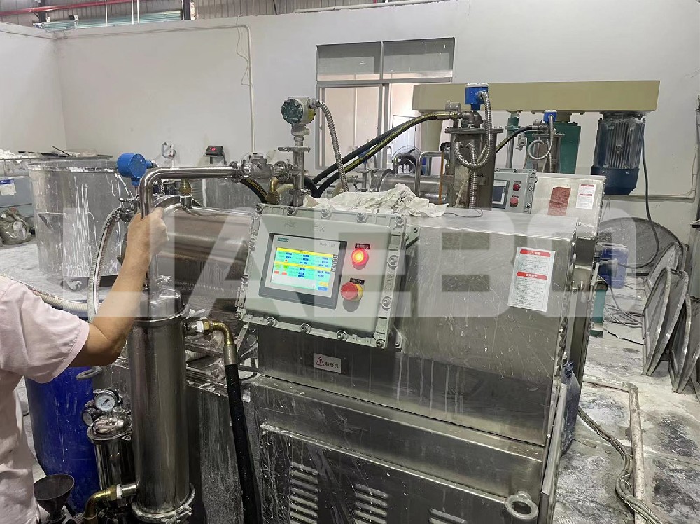 廣東某科技有限公司30L棒銷式砂磨機調(diào)試成功