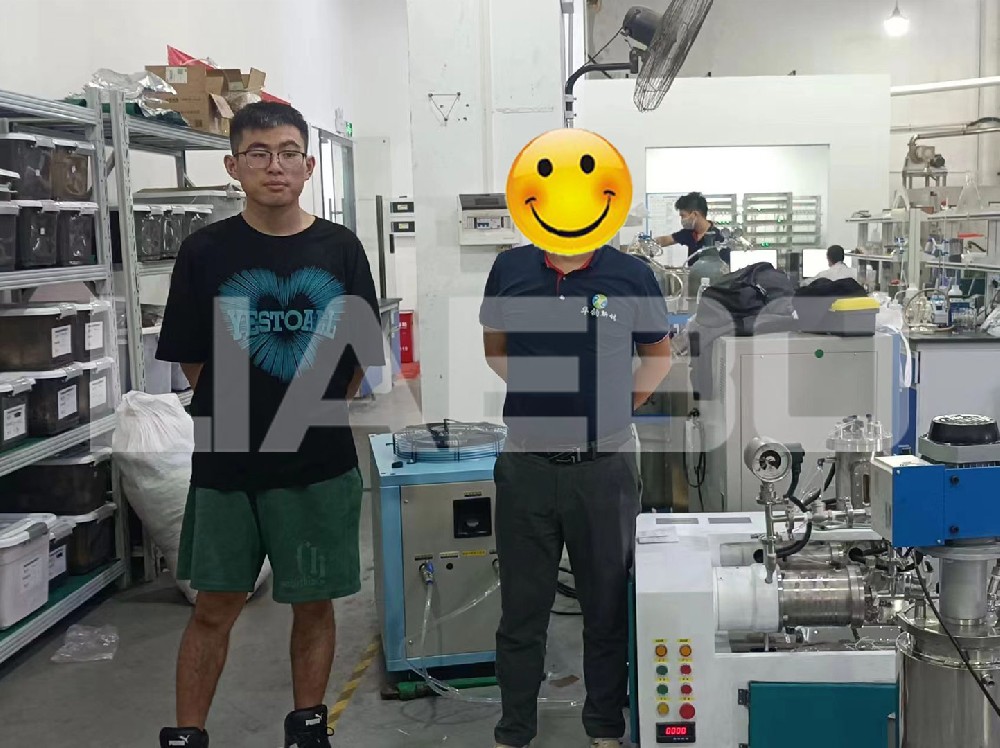 深圳華納新材 2L實驗室砂磨機調(diào)試成功